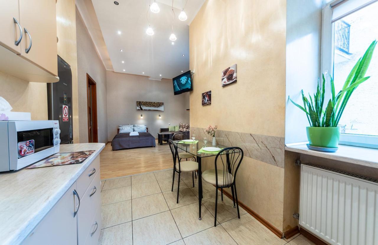 Apartments On Besarabka Kiev Luaran gambar
