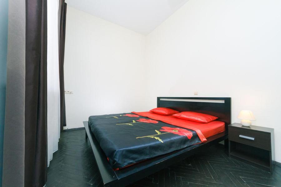 Apartments On Besarabka Kiev Luaran gambar