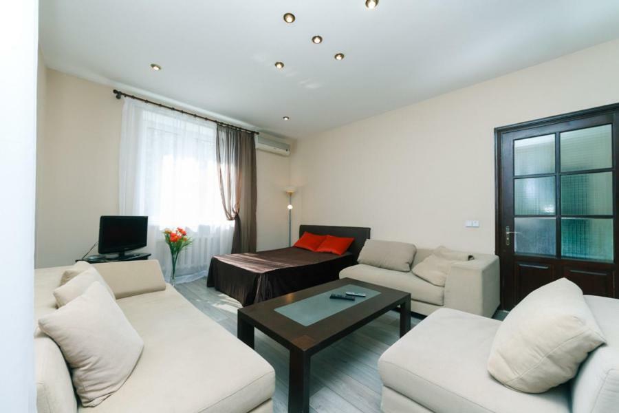 Apartments On Besarabka Kiev Luaran gambar