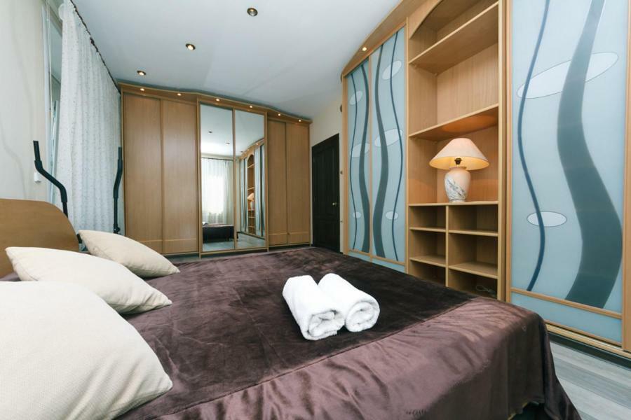 Apartments On Besarabka Kiev Luaran gambar